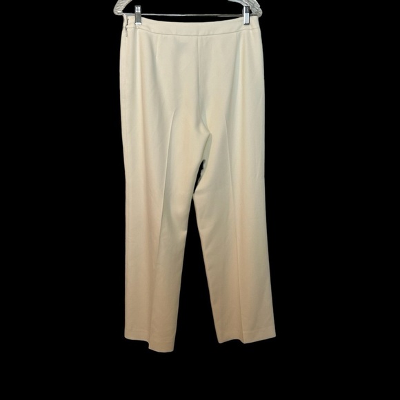 Collection for Le Suit Cream Two Piece Fully Lined Classic Pant Suit Sz. 8P - Picture 9 of 16